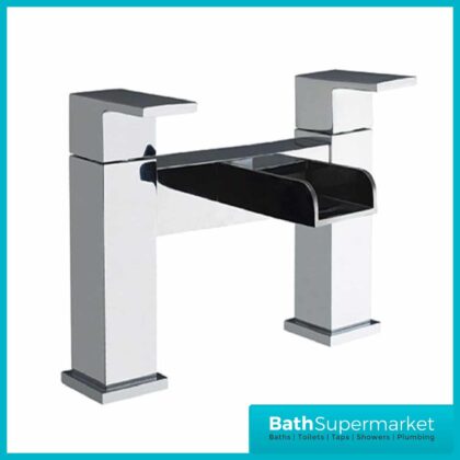 Victoria Waterfall Bath Filler Tap