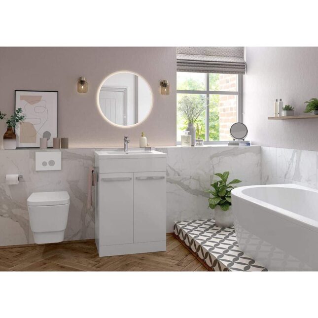 AquaVolere Amelie White Wall Hung Toilet & Soft Close Seat - Image 2