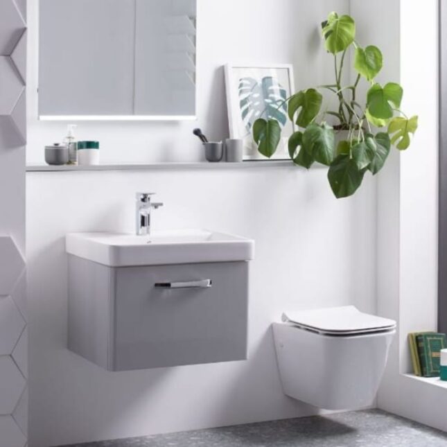 Tavistock Structure 505mm White Wall Hung WC Pan With Soft Close Seat - Image 2