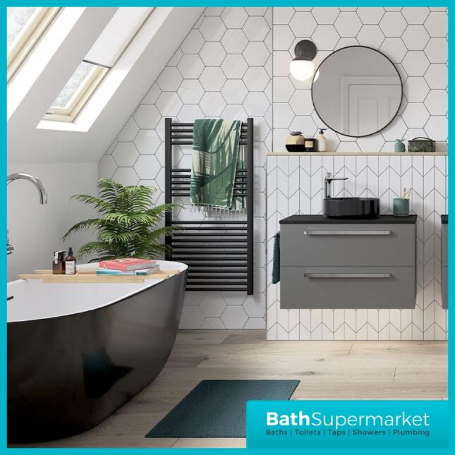 Harlesden Modern Black Freestanding 1655x745x580mm Bath