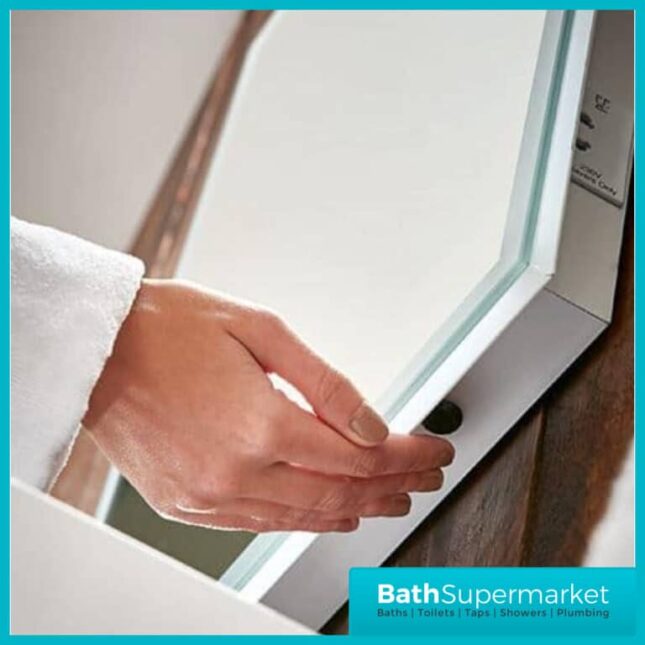 Sognare Mosca LED Illuminated Bathroom Demister Mirror 600mm x 800mm - Image 7