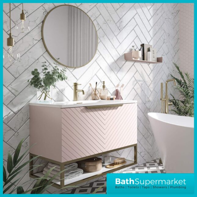 Sognare Lacie Round Brushed Brass LED Illuminated Bathroom Demister Mirror 600mm