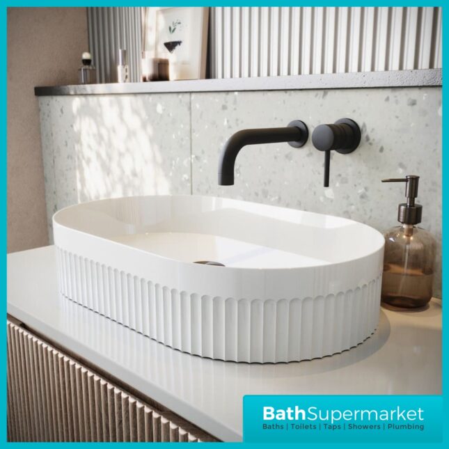 Sognare Fluted White Oval Countertop Basin 575mm x 360mm